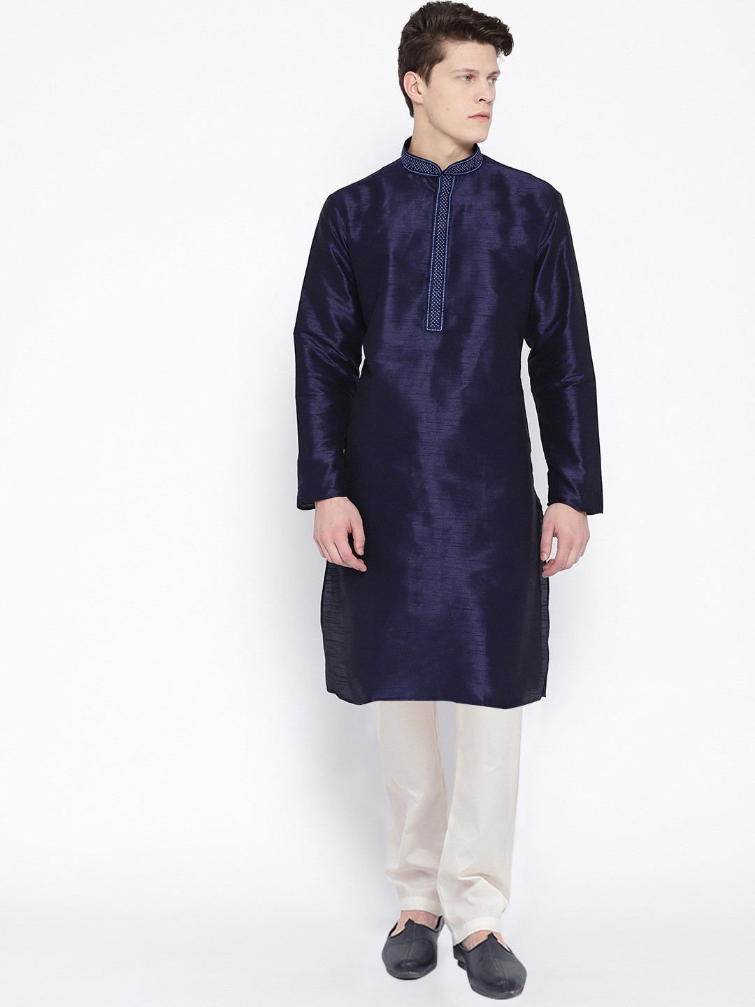 

SG LEMAN Men Navy Blue Thread Work Raw Silk Kurta with Pyjamas