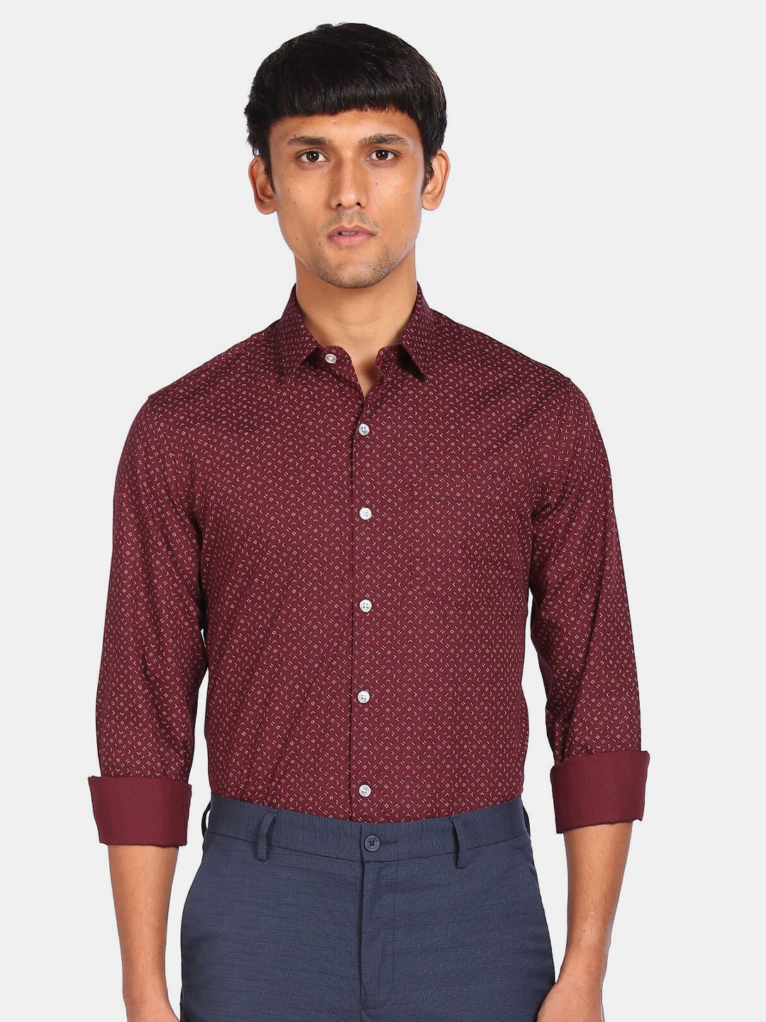 

Excalibur Men Maroon Printed Casual Shirt