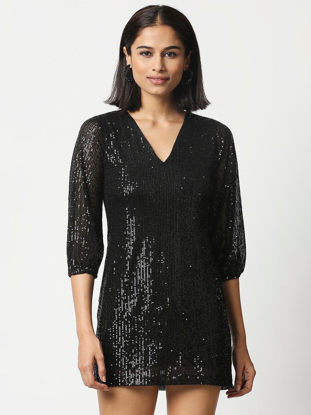

20Dresses Women Black Embellished v-neck Sheath Dress