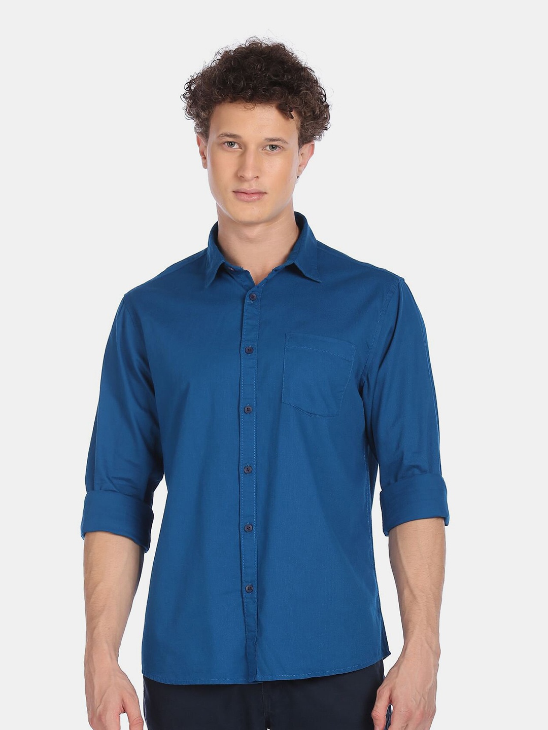 

Ruggers Men Blue Casual Shirt