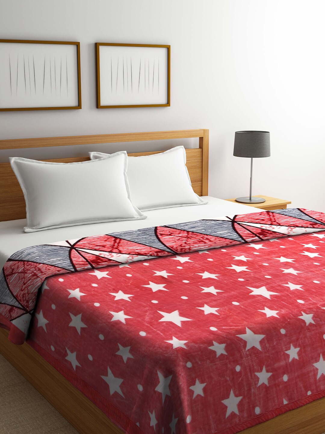 

Arrabi Red & White Geometric Heavy Winter 1060 GSM Double Bed Blanket