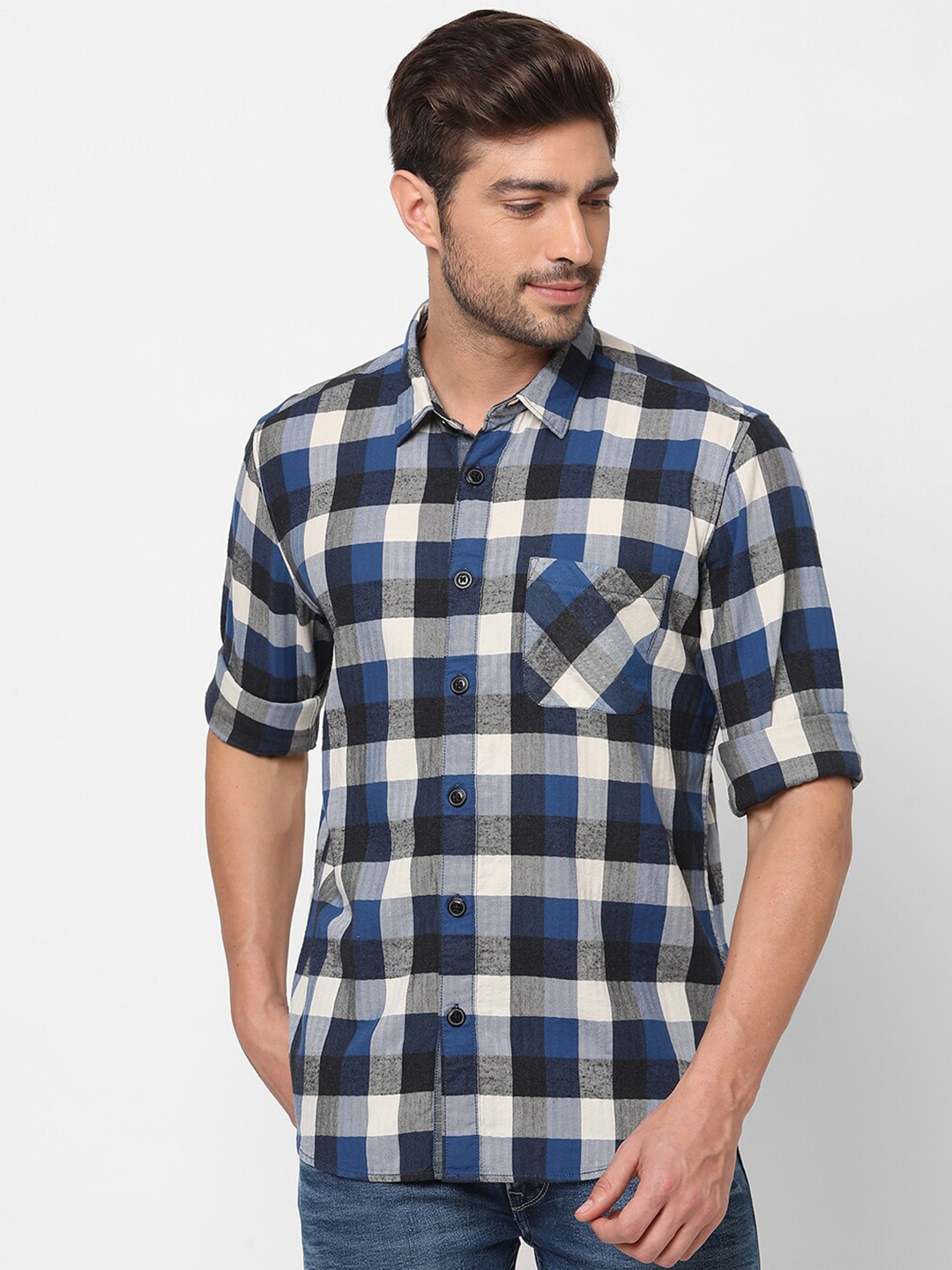 

Pepe Jeans Men Blue Checked Casual Shirt