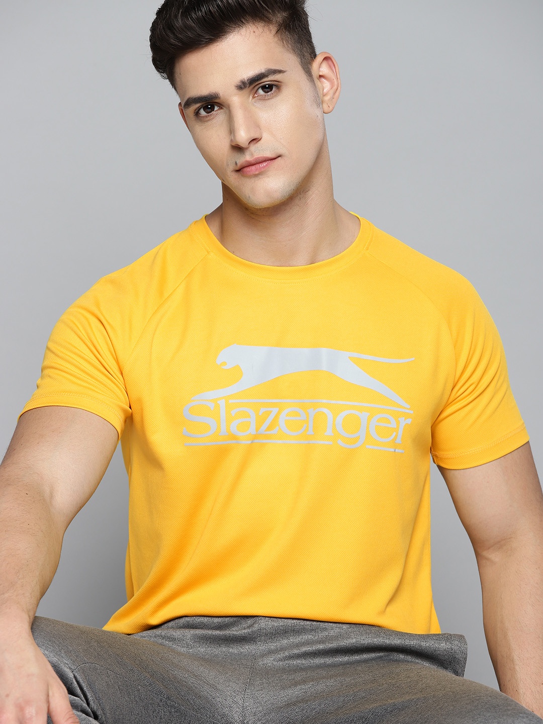 

Slazenger Men Yellow Brand Logo Printed T-shirt