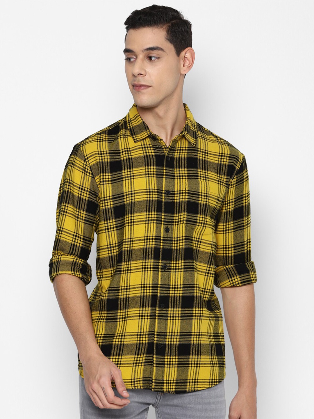 

FOREVER 21 Men Yellow & Black Tartan Checks Checked Casual Shirt