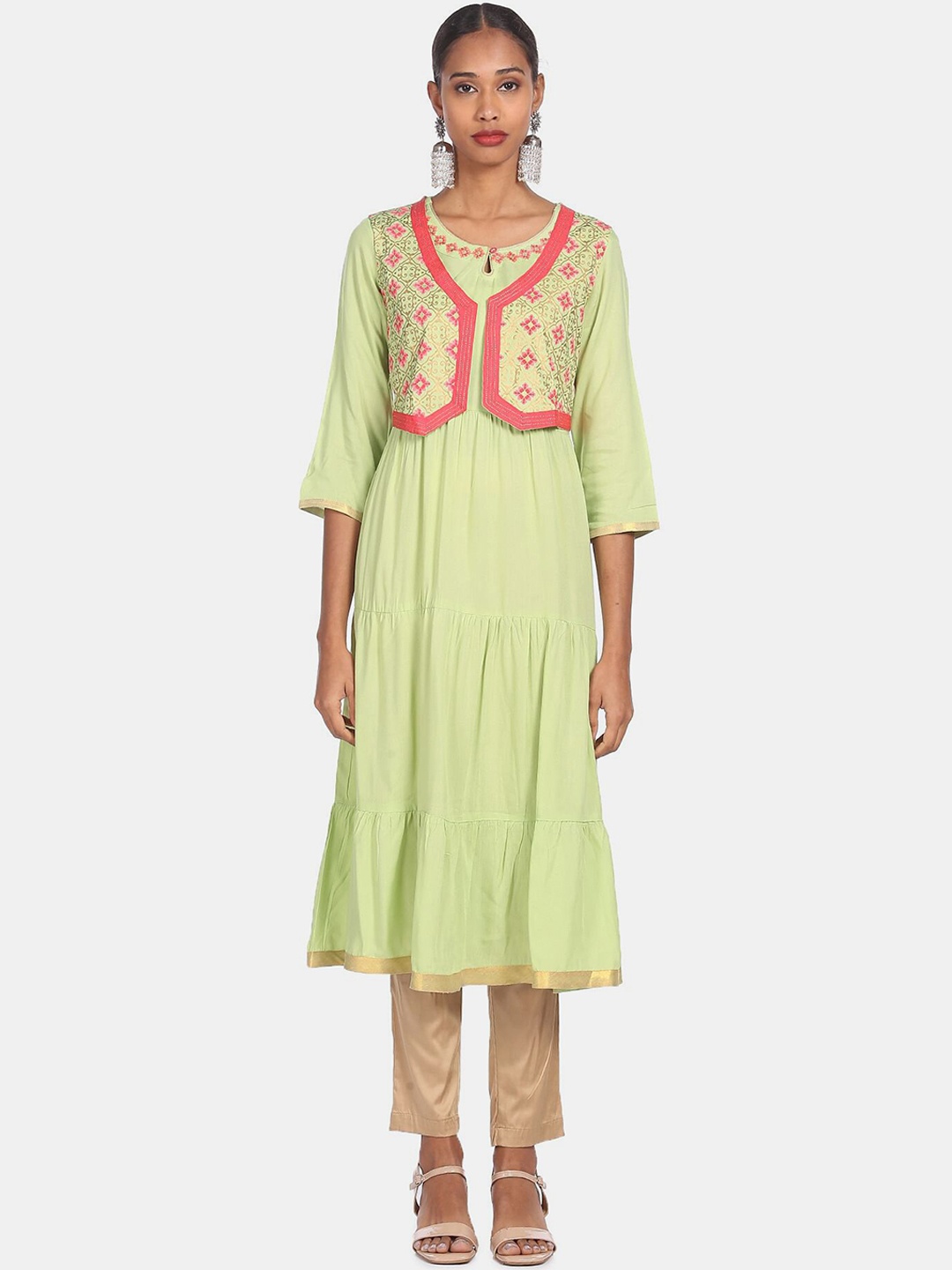 

Anahi Women Green Solid Kurta With Embellished Printed Jacket