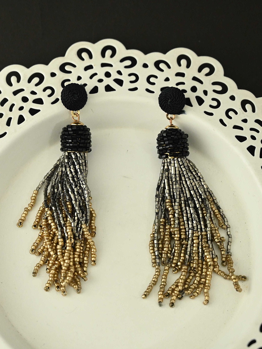 

justpeachy Black Contemporary Drop Earrings