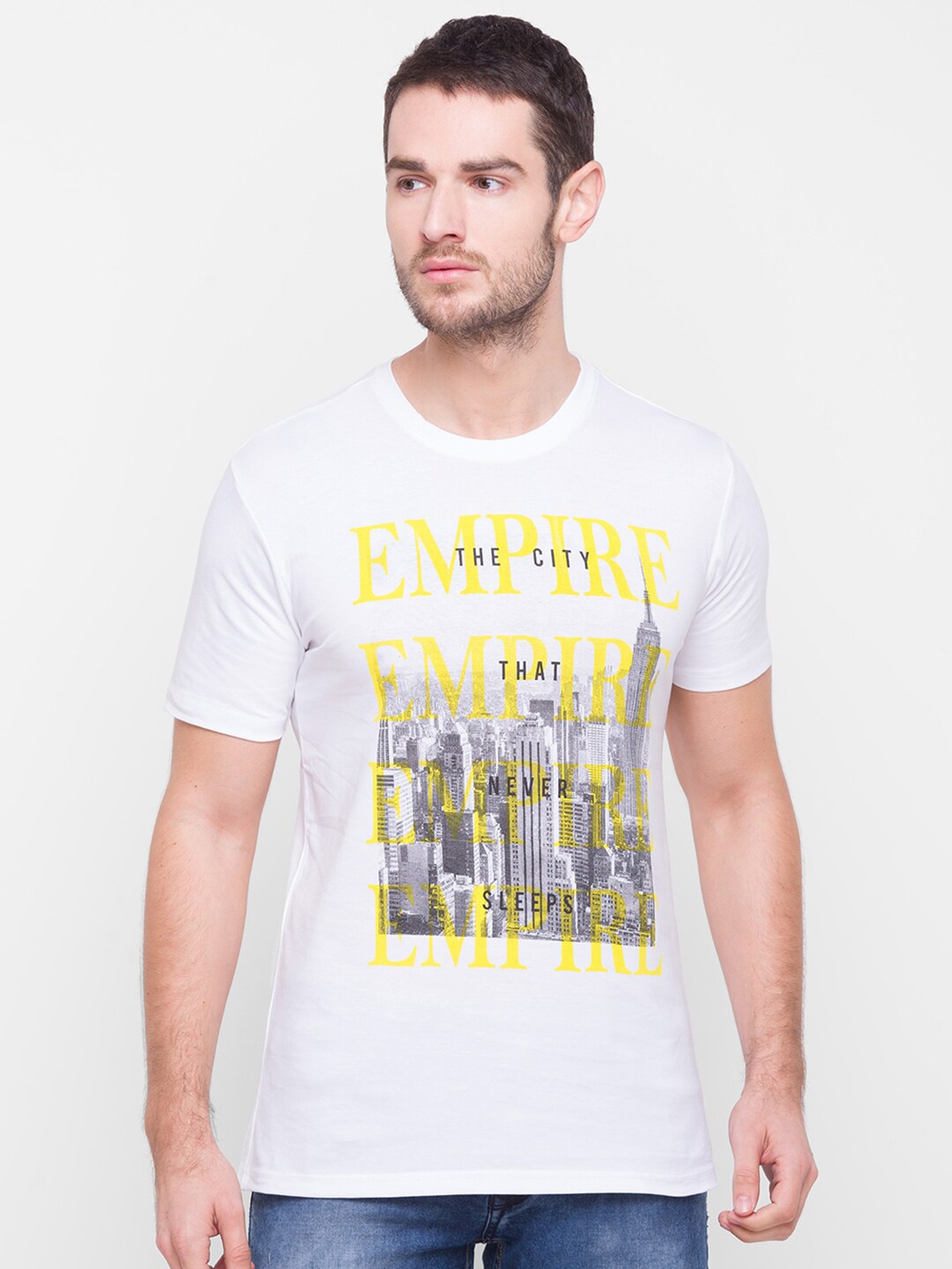 

Globus Men White Printed Slim Fit T-shirt