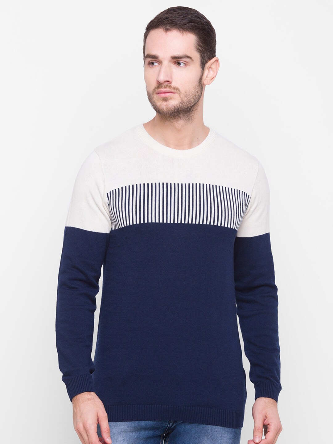 

Globus Men Navy Blue Colourblocked T-shirt