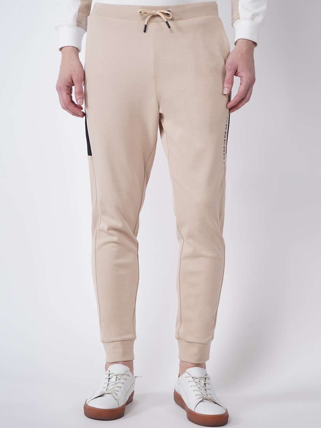 

Blackberrys Men Beige Slim Fit Joggers Trousers