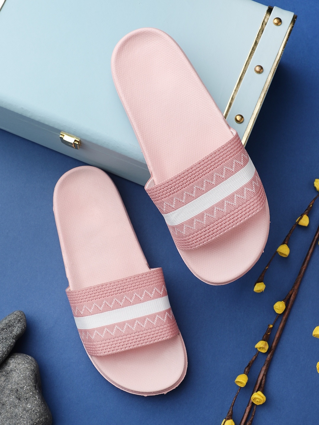 

Pampy Angel Women Pink & White Printed Rubber Slider Flip Flops
