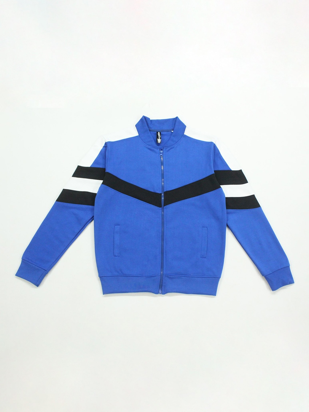 

Maniac Boys Blue & Black Colourblocked Jacket