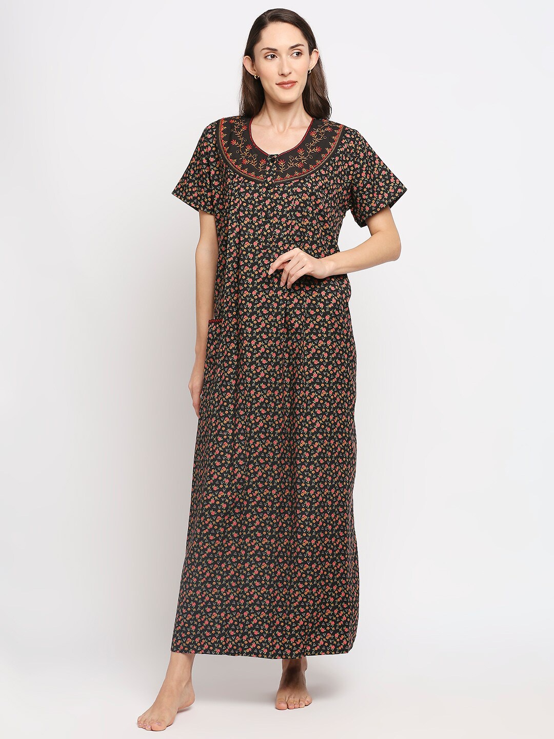 

Pretty Awesome Black Embroidered Maxi Nightdress