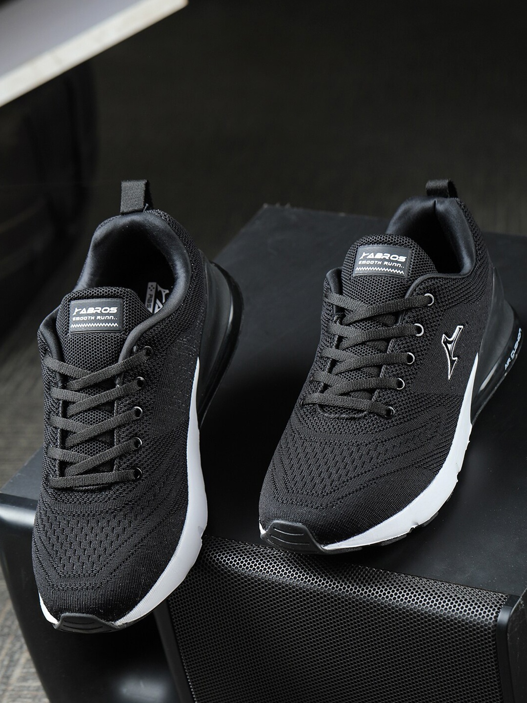 

ABROS Men Black Mesh Running Shoes
