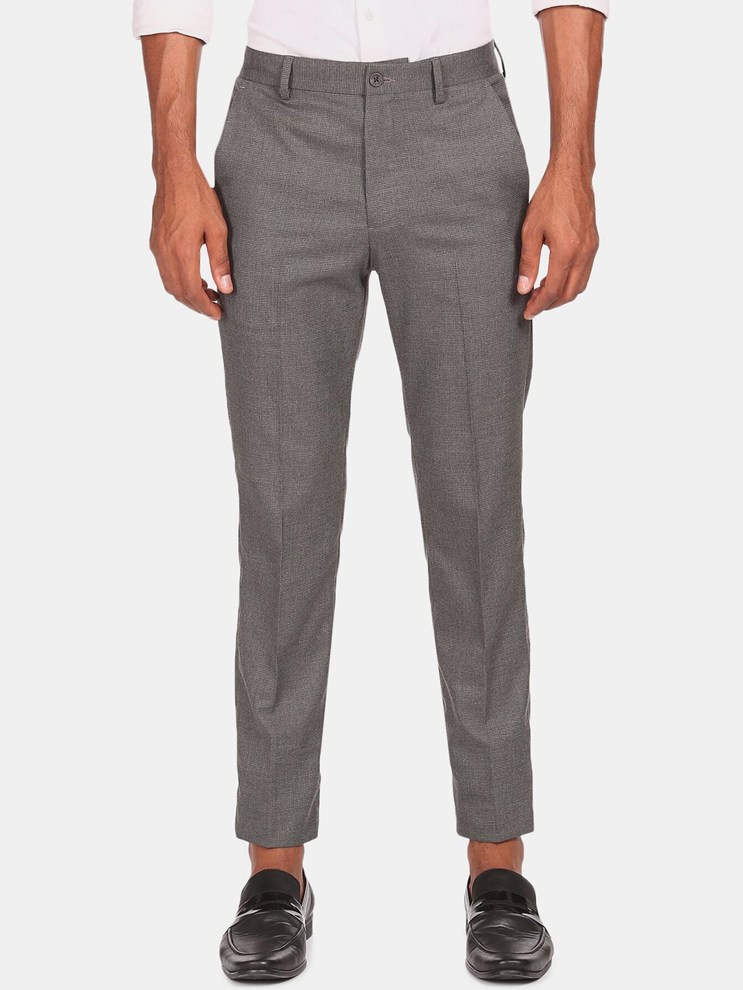 

Excalibur Men Grey Trousers