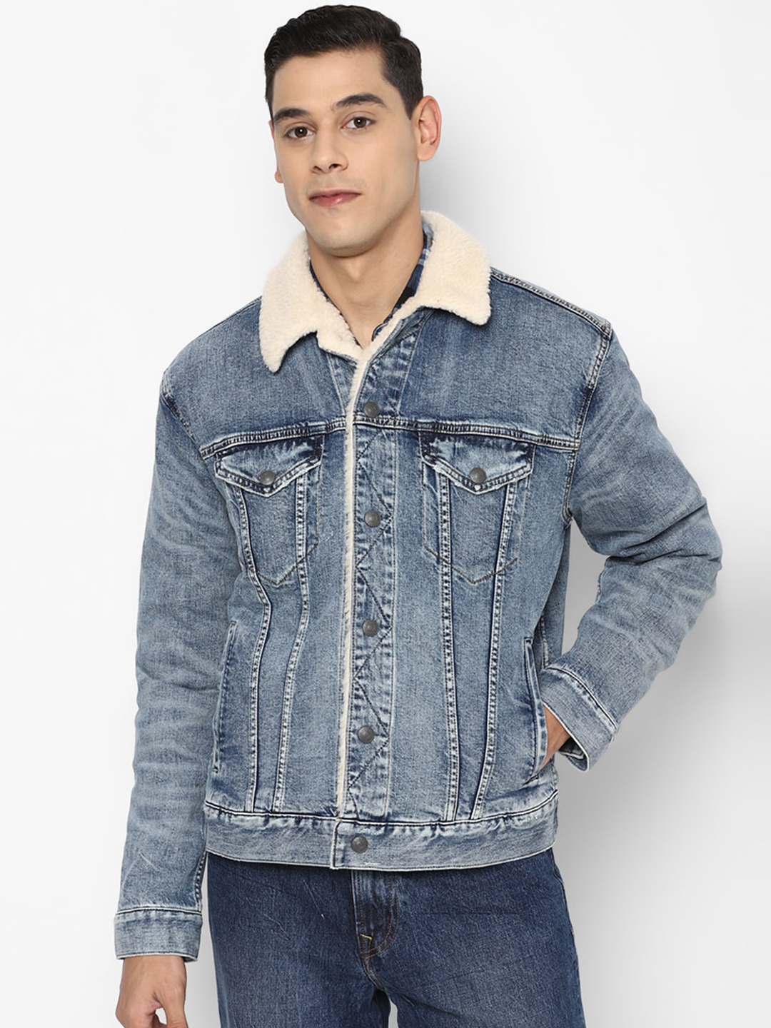 

AMERICAN EAGLE OUTFITTERS Men Blue Washed Denim Jacket