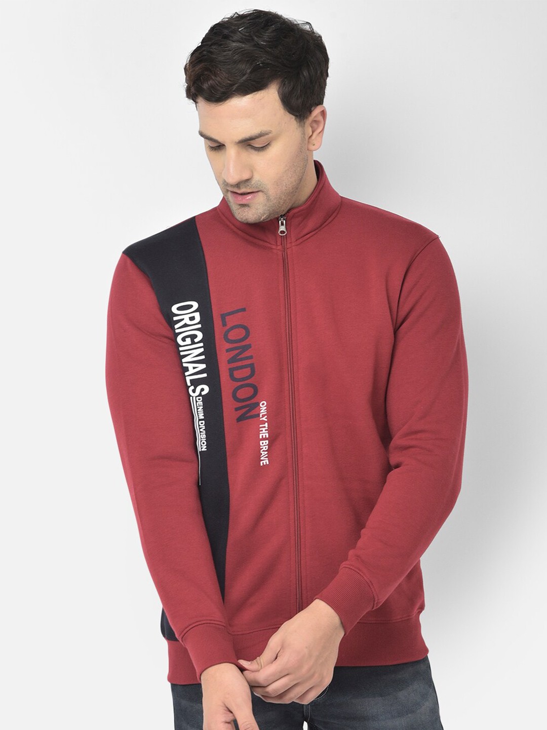 

COBB Men Red Typography Printed Sweatshirt