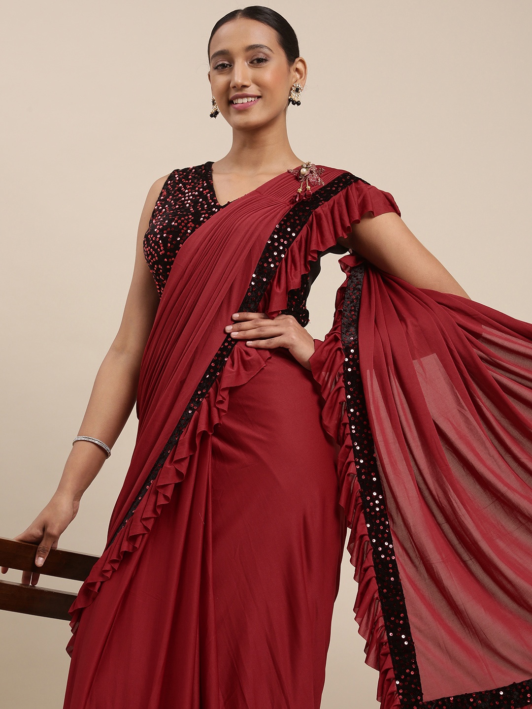 

Mitera Women Red & Black Colourblocked Sequinned Ready to Wear Saree With Ruffled Border