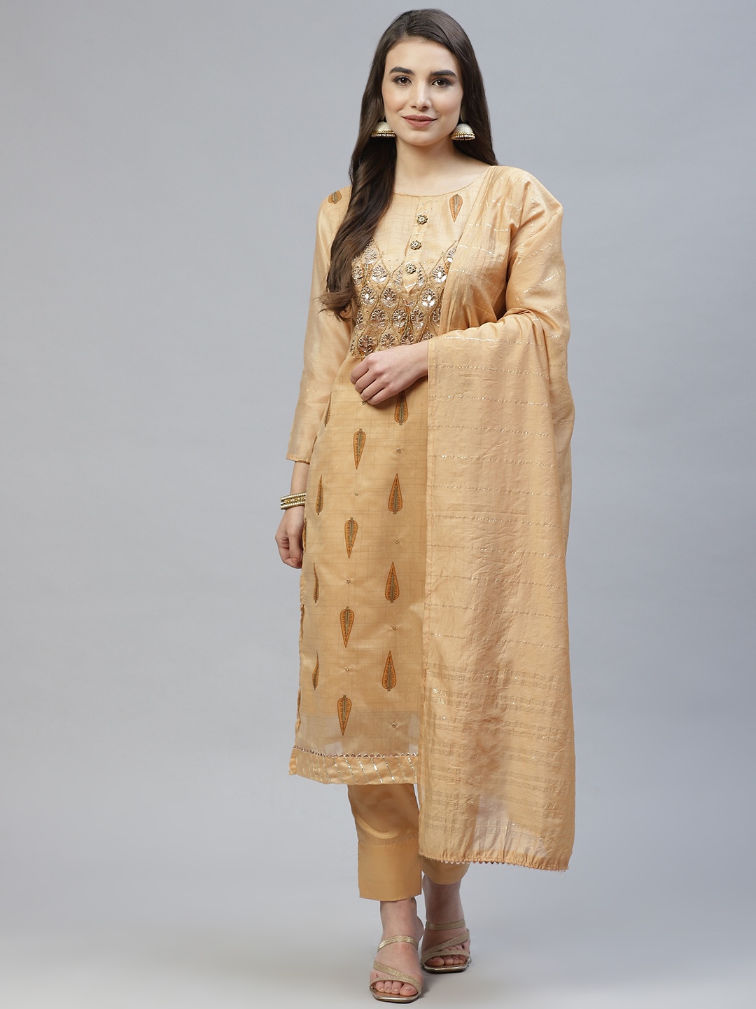 

RAJGRANTH Cream Printed Chanderi Heavy Work Top With Chanderi Dupatta Dress Material