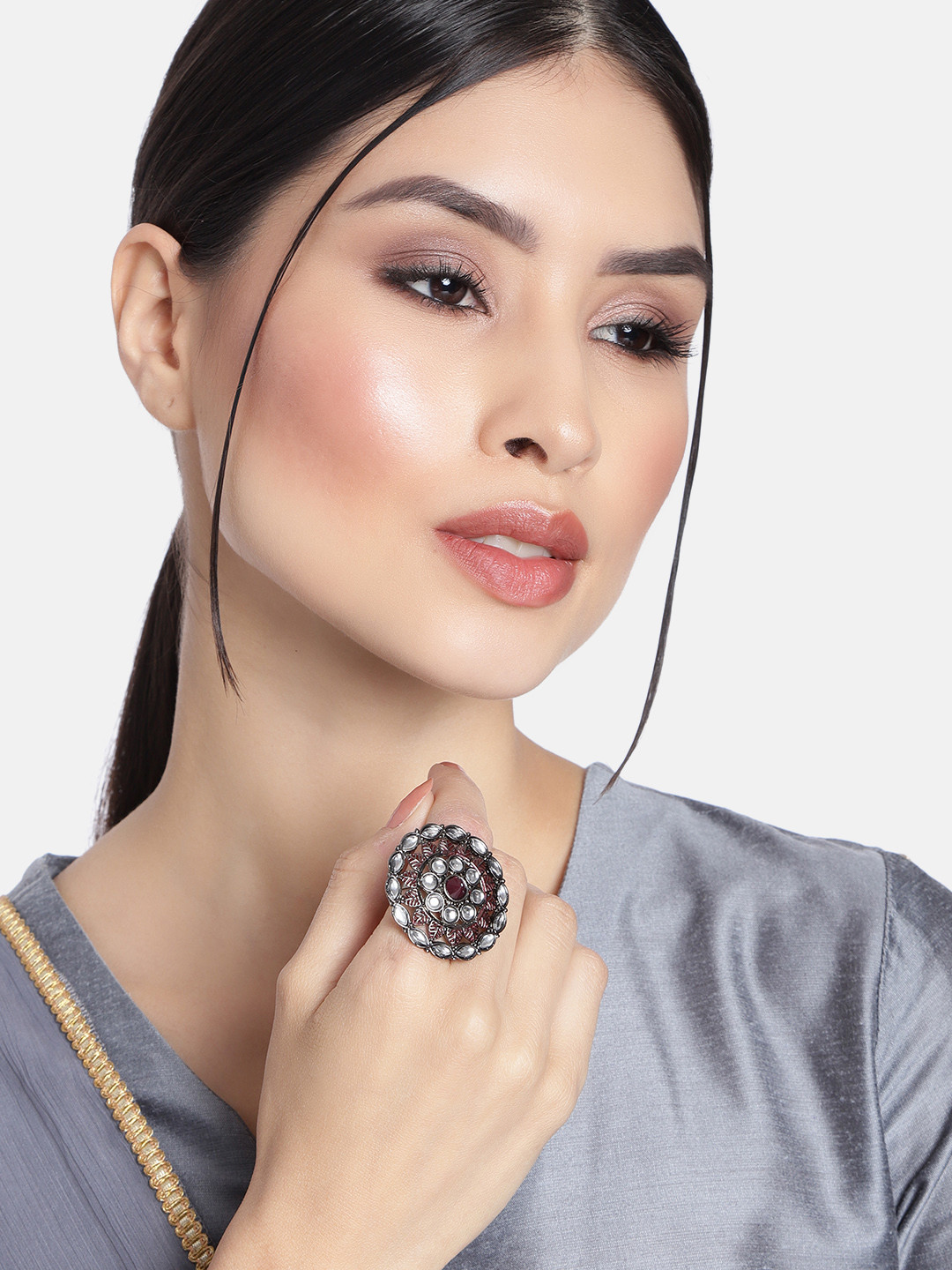 

I Jewels Maroon & Silver-Toned Rhodium Plated Oxidised Kundan Handcrafted Finger Ring