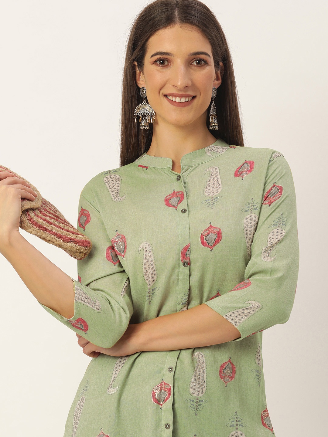 

SWAGG INDIA Women Green Ethnic Motifs Foil Printed Kurta