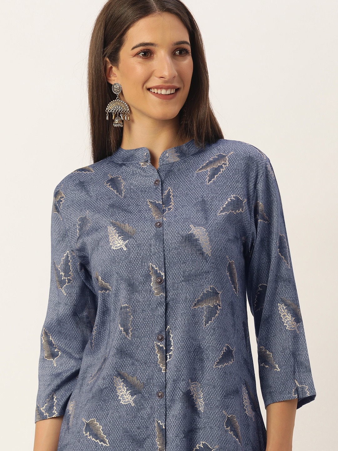 

SWAGG INDIA Women Blue Ethnic Motifs Foil Printed Kurta
