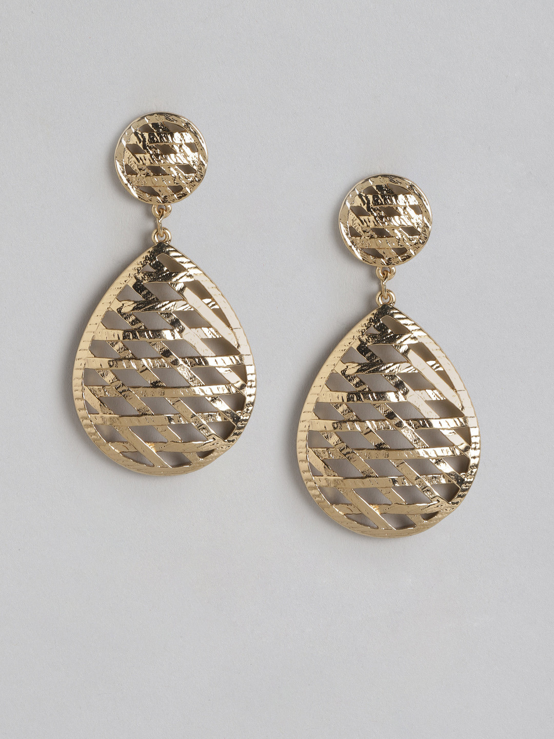 

Forever New Gold-Plated Teardrop Shaped Drop Earrings