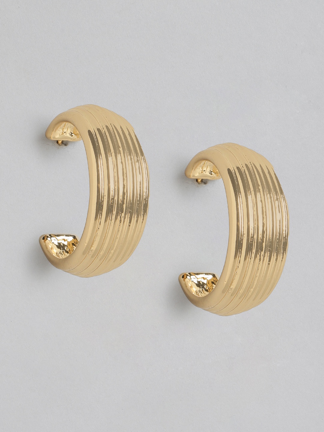 

Forever New Gold-Plated Nika Wide Ribbed Hoop Earrings