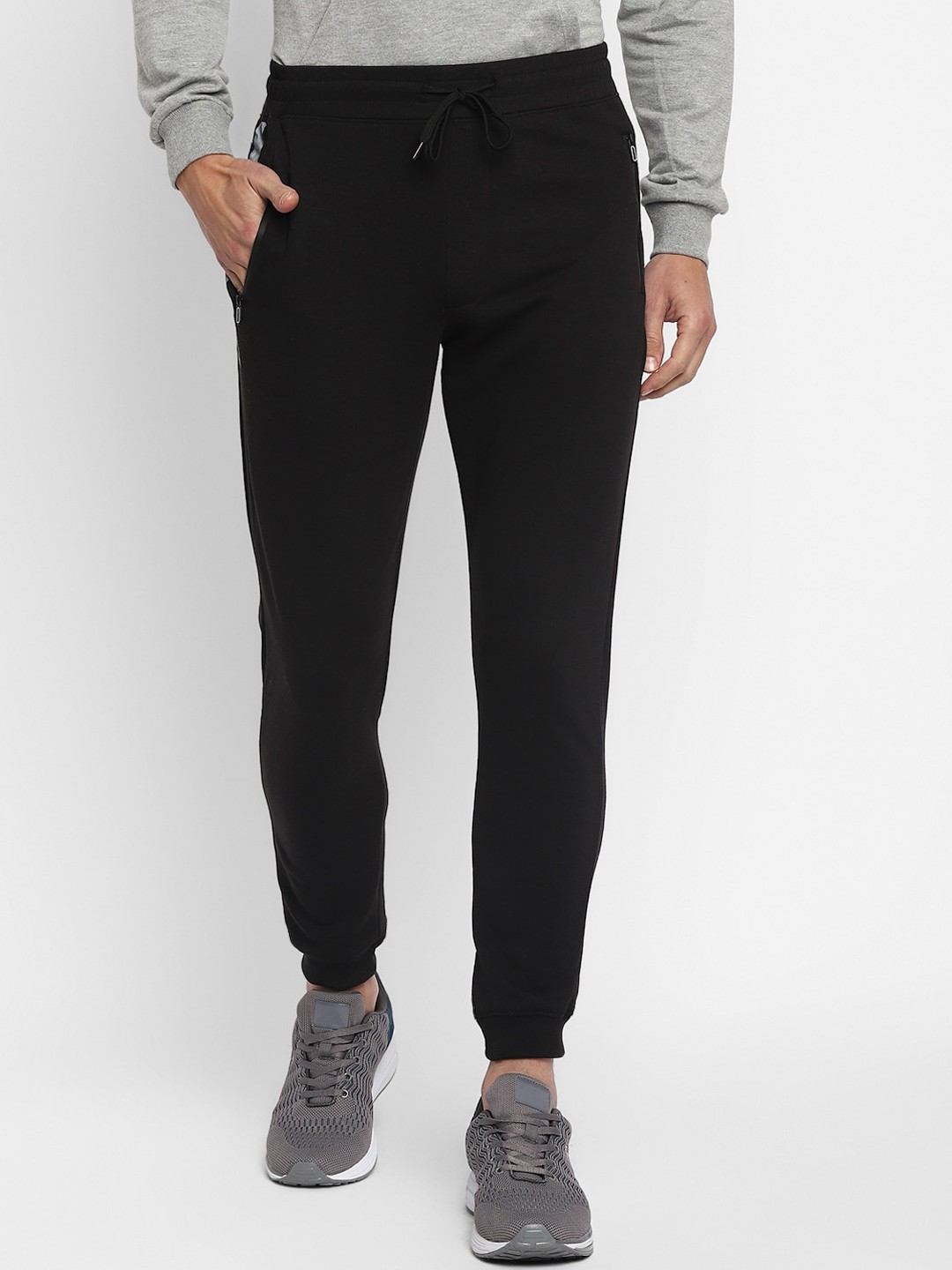 

OFF LIMITS Men Black Solid Joggers