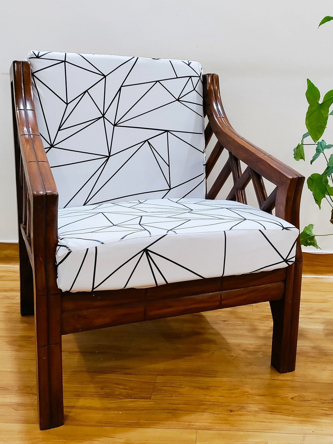 

STITCHNEST White & Black Geometric Printed Chair Cover
