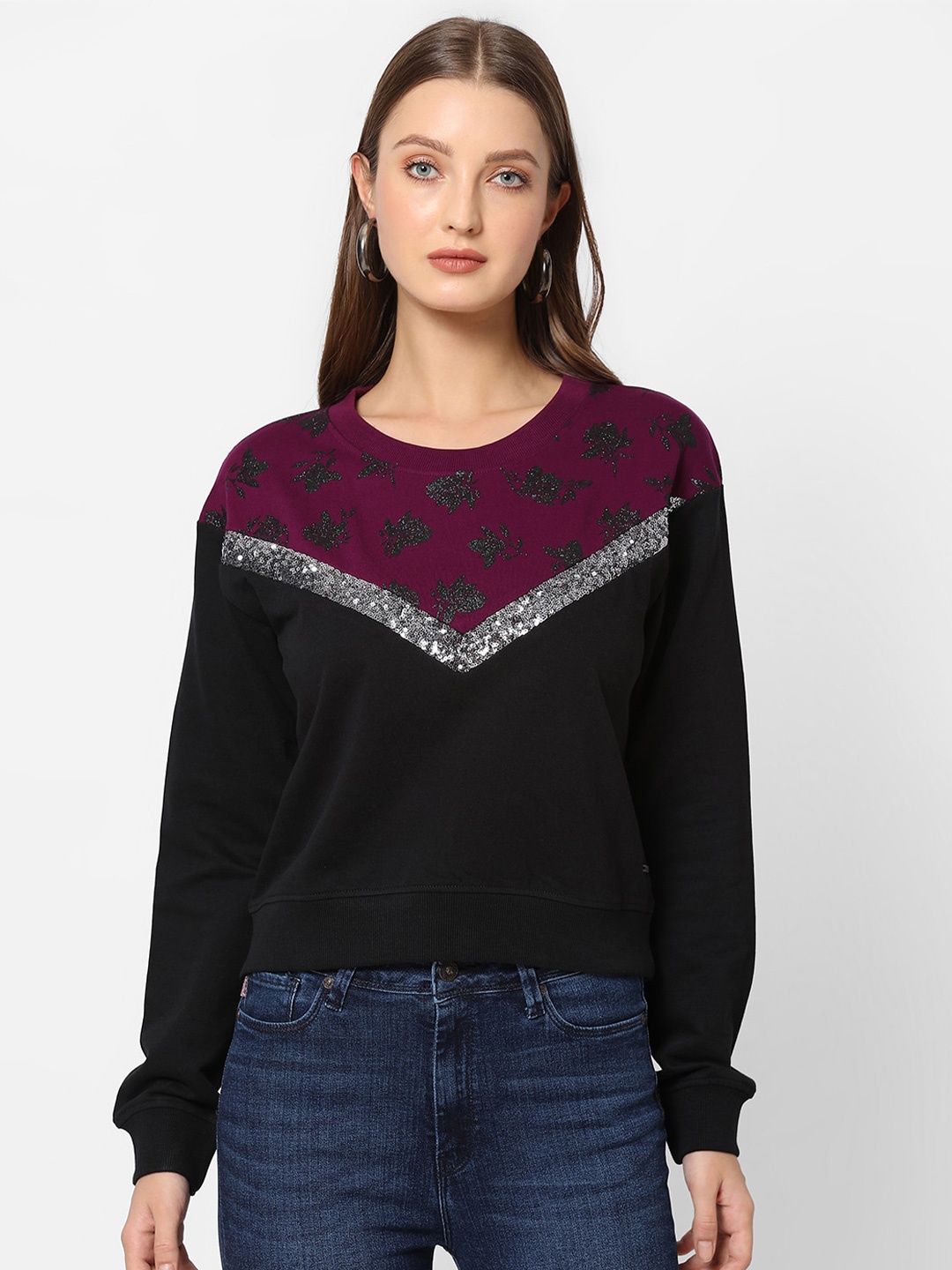 

Pepe Jeans Women Black Embellished Pure Cotton Sweatshirt