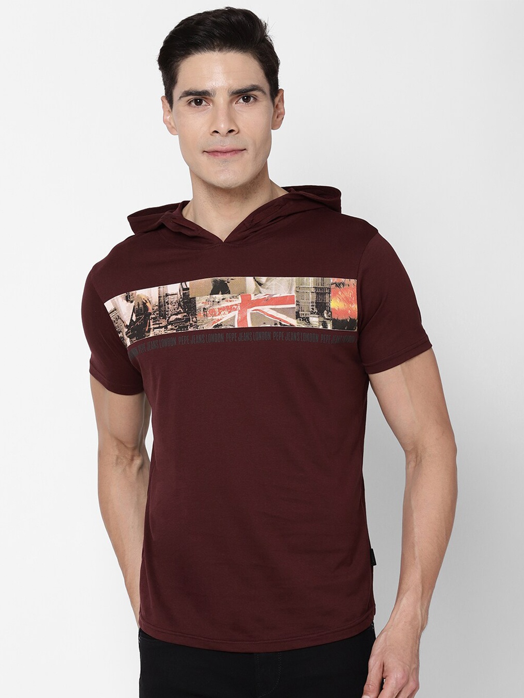 

Pepe Jeans Men Burgundy Printed Pure Cotton T-shirt