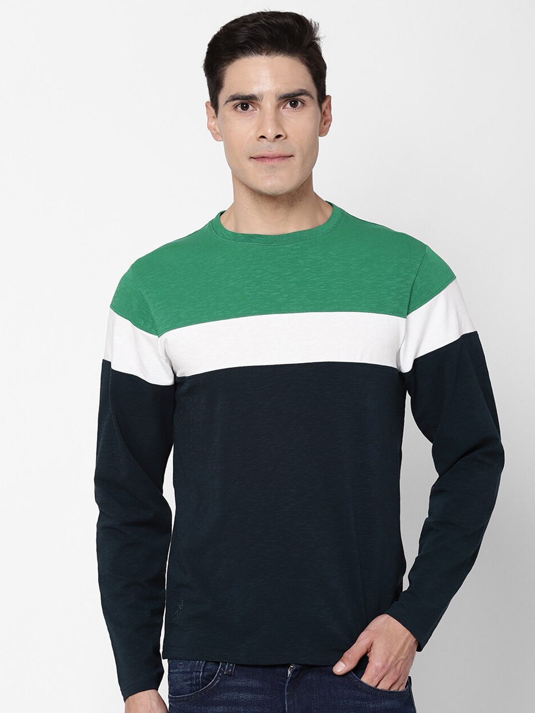 

Pepe Jeans Men Green Colourblocked T-shirt