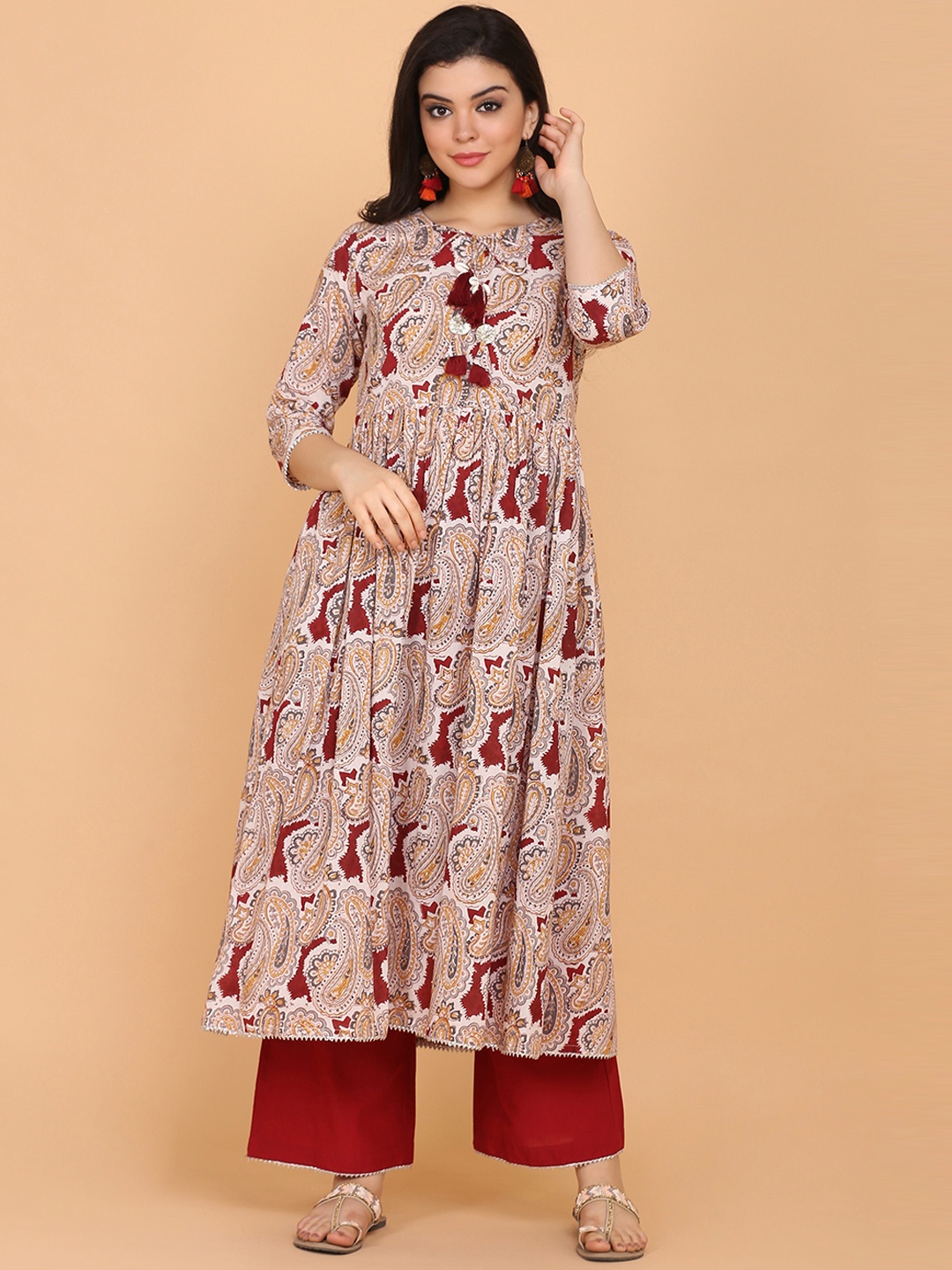 

Saanjh Women White & Maroon Floral Printed Pure Cotton Kurta with Palazzos