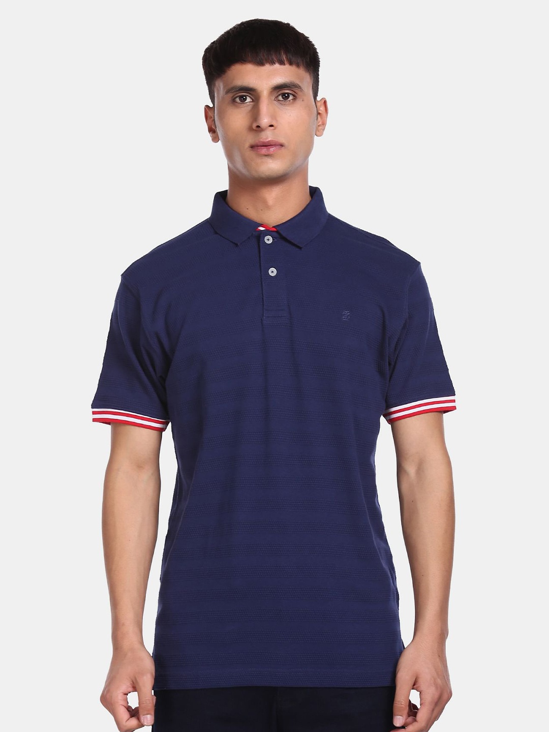 

IZOD Men Blue Polo Collar T-shirt