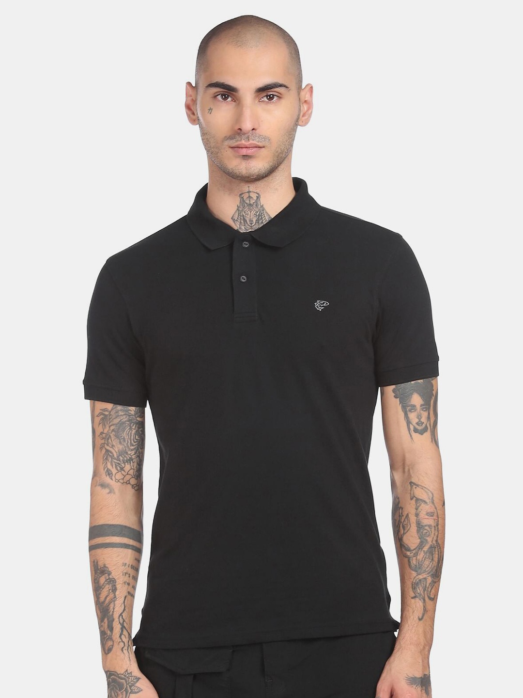 

Ruggers Men Black Mandarin Collar T-shirt