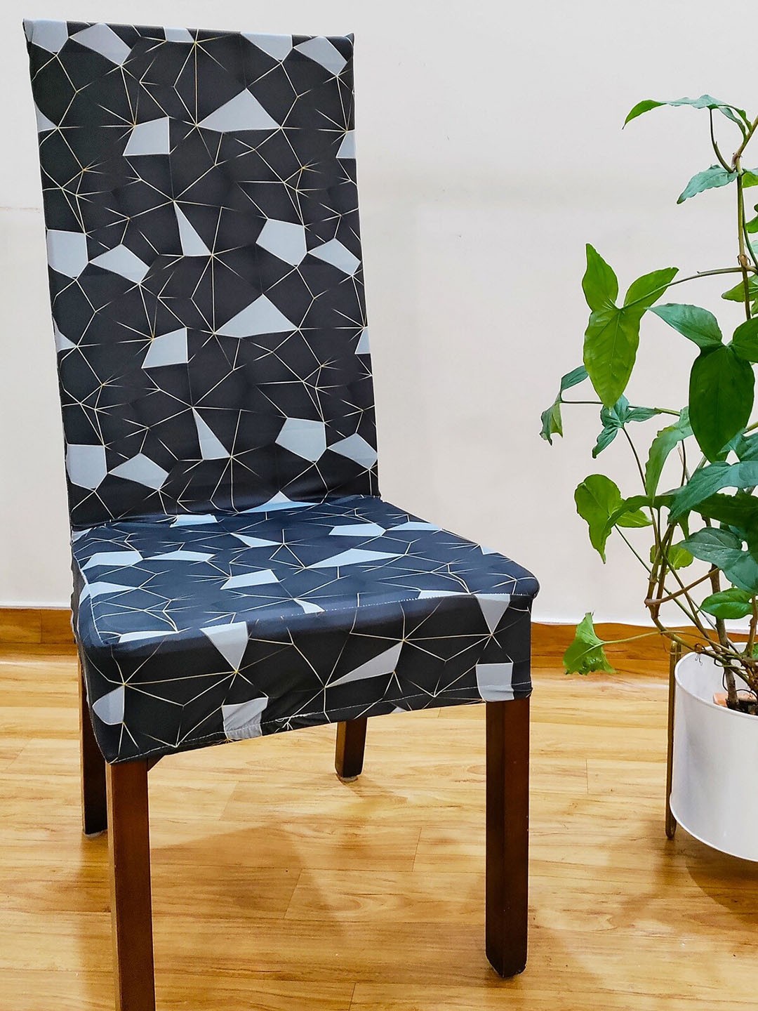 

STITCHNEST Set Of 6 Black & Grey Printed Chair Slip Covers