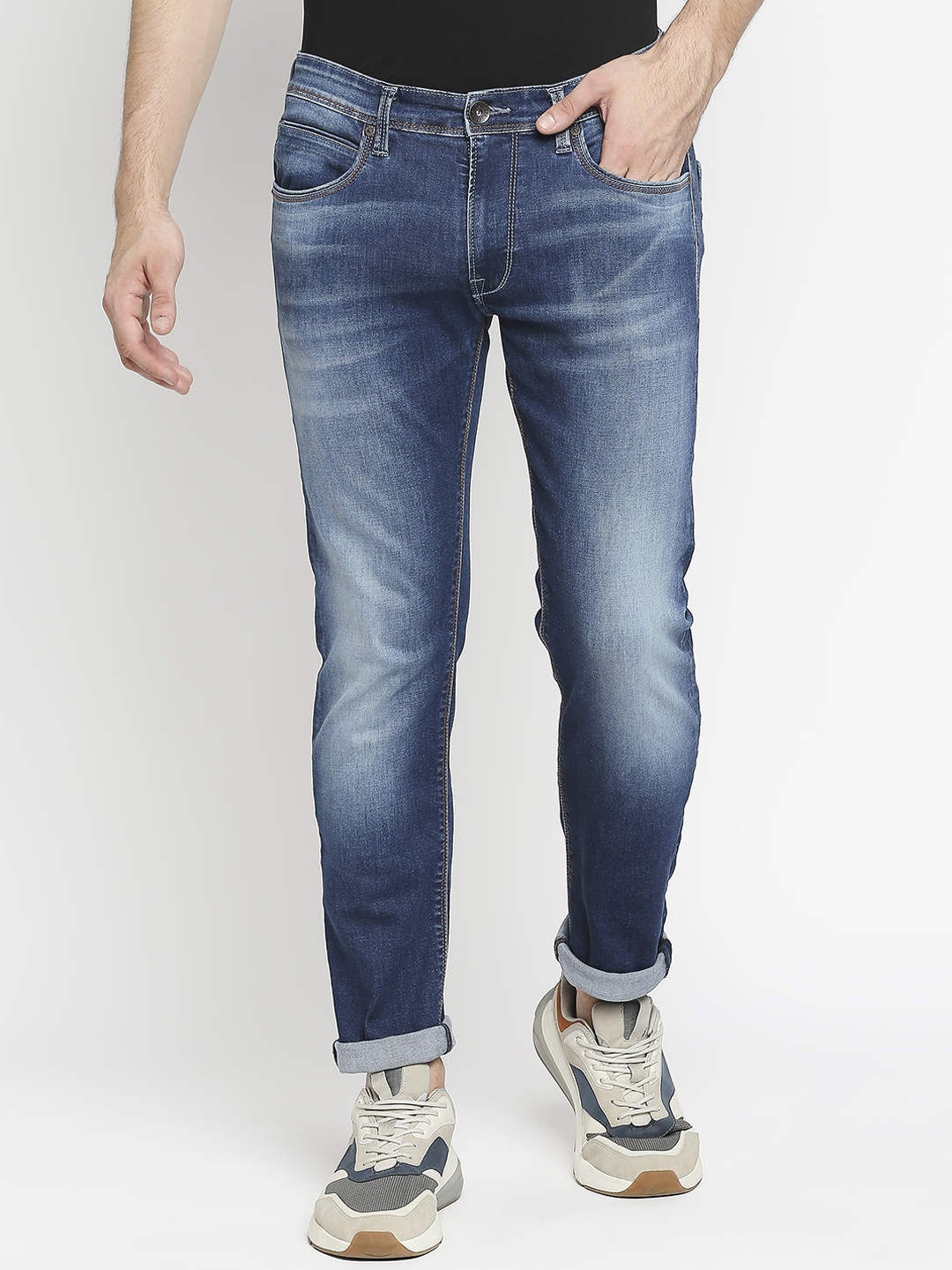 

Pepe Jeans Men Blue Slim Fit Heavy Fade Stretchable Jeans
