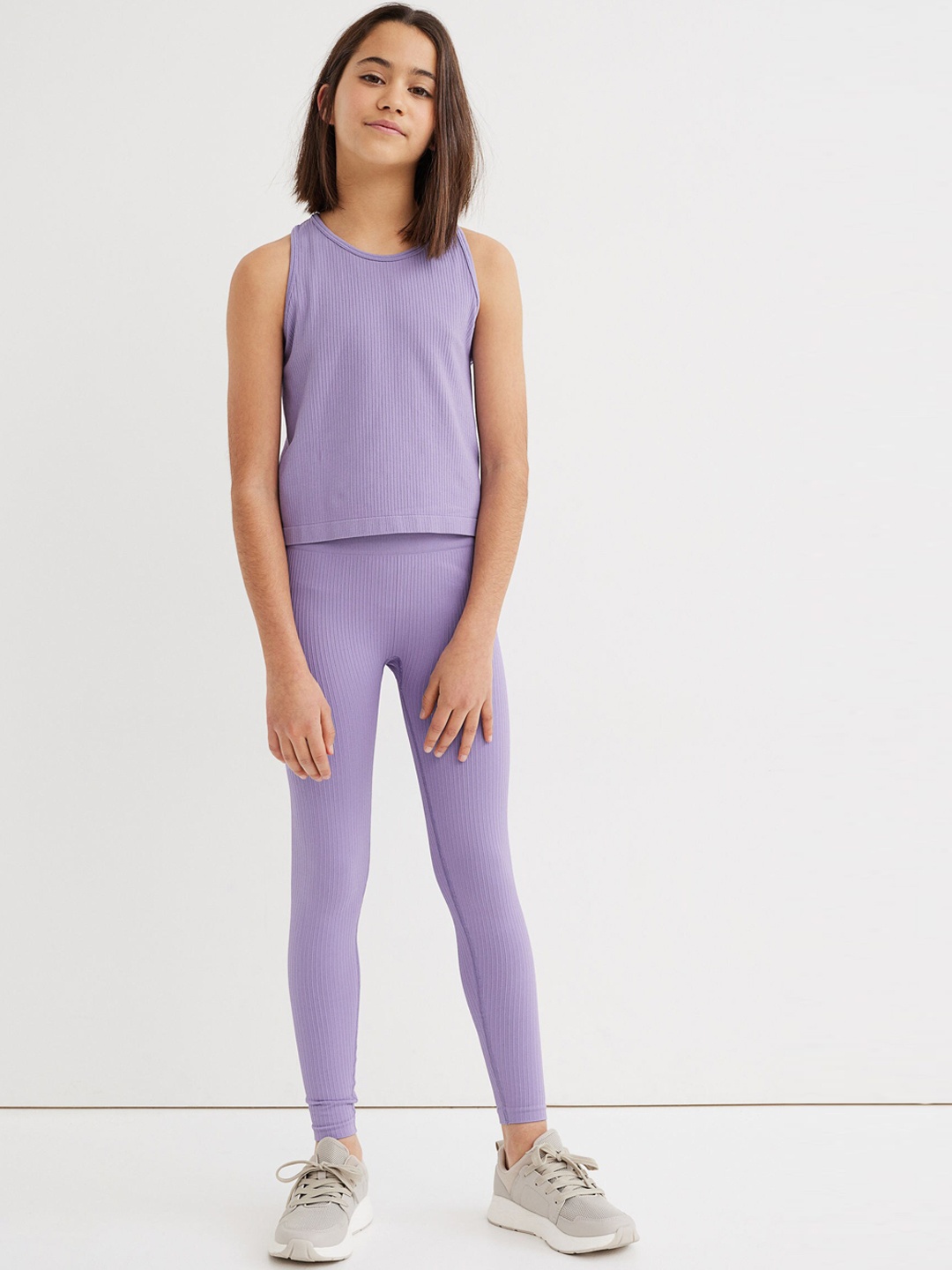 

H&M Girls Purple Solid Seamless Sports Set