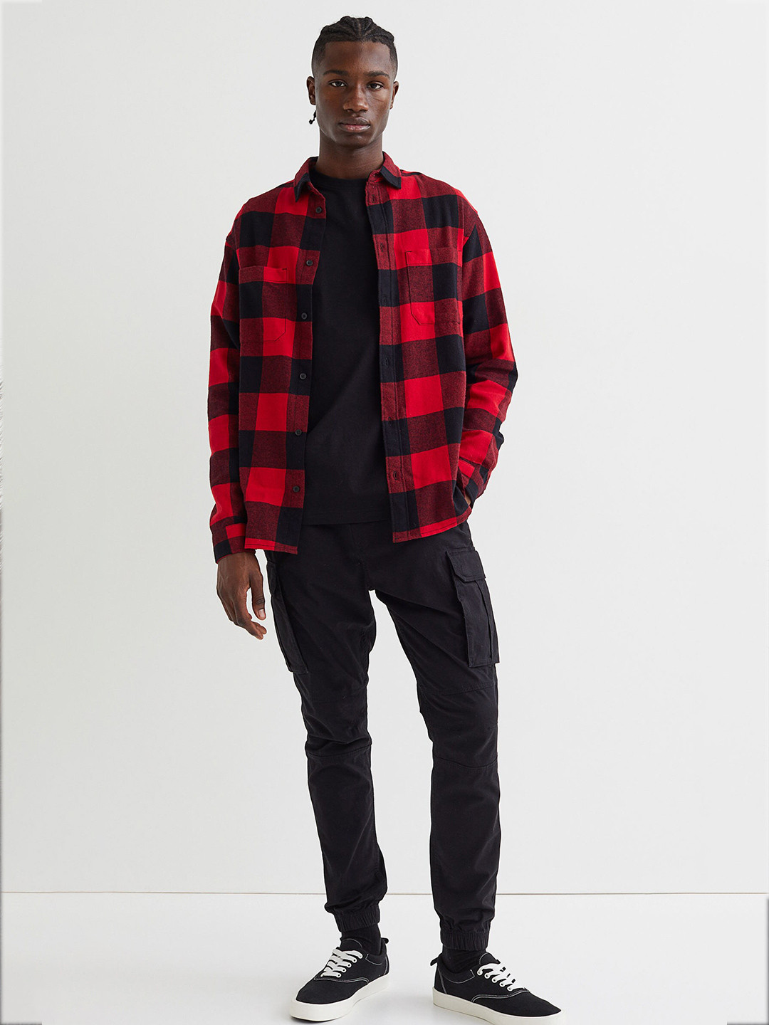

H&M Men Red & Black Checked Relaxed Fit Pure Cotton Twill Shirt
