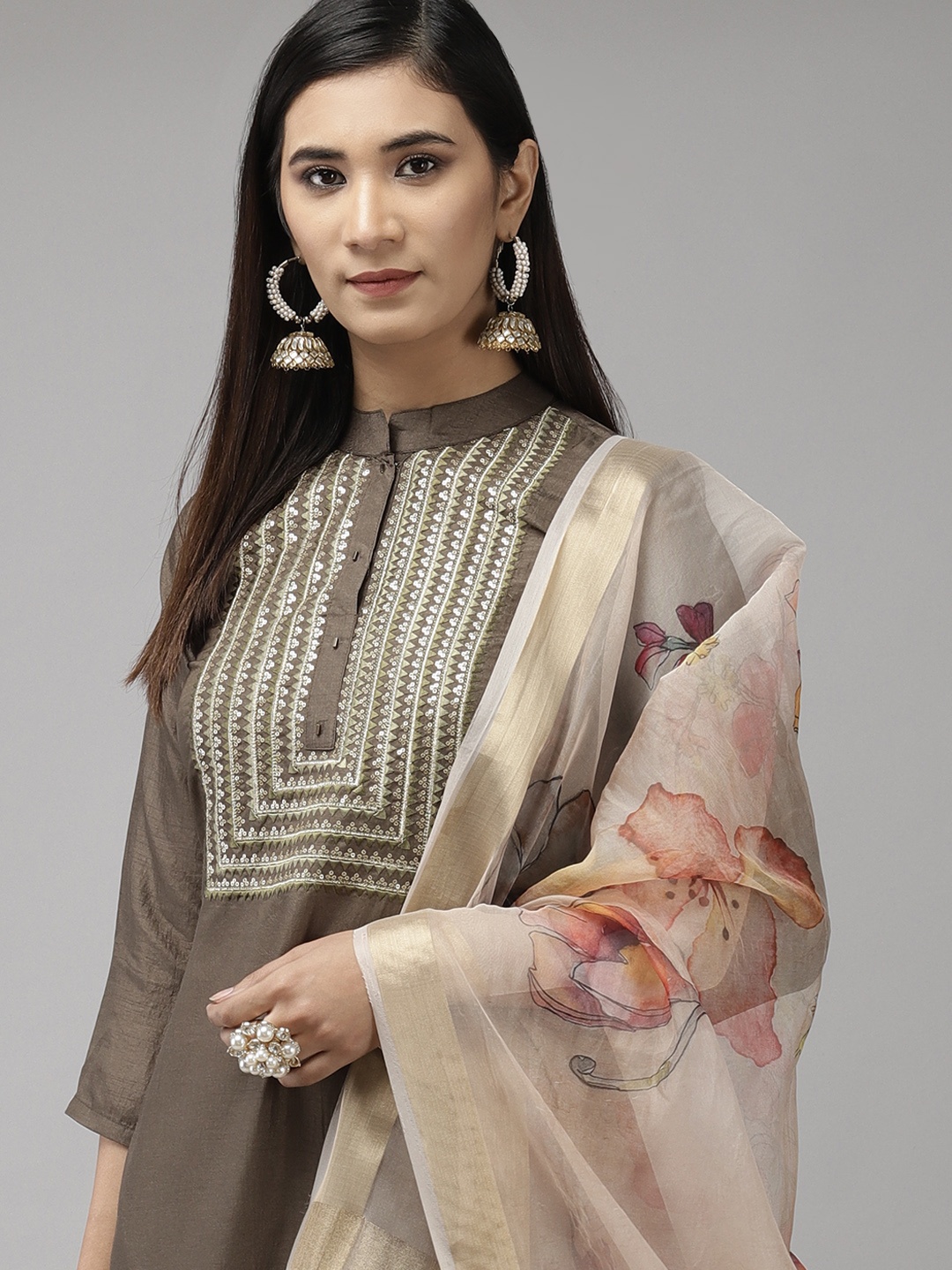 

Indo Era Women Green & Pink Ethnic Motifs Yoke Design Kurta with Trousers & With Dupatta