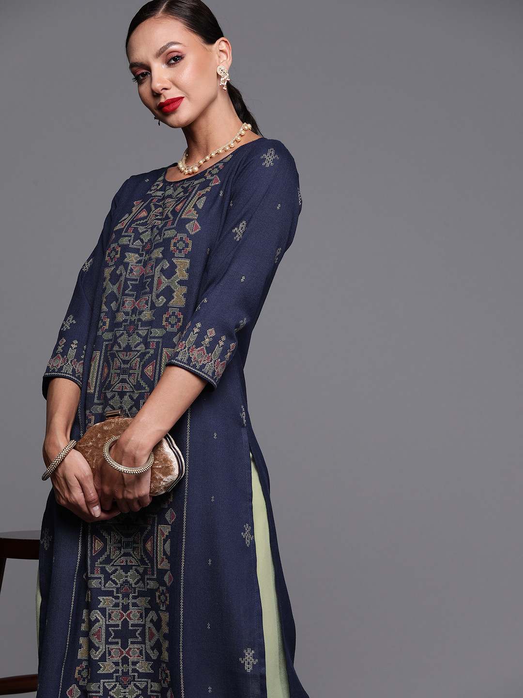 

Indo Era Navy Blue & Gold Ethnic Motifs Foil Printed Straight Kurta