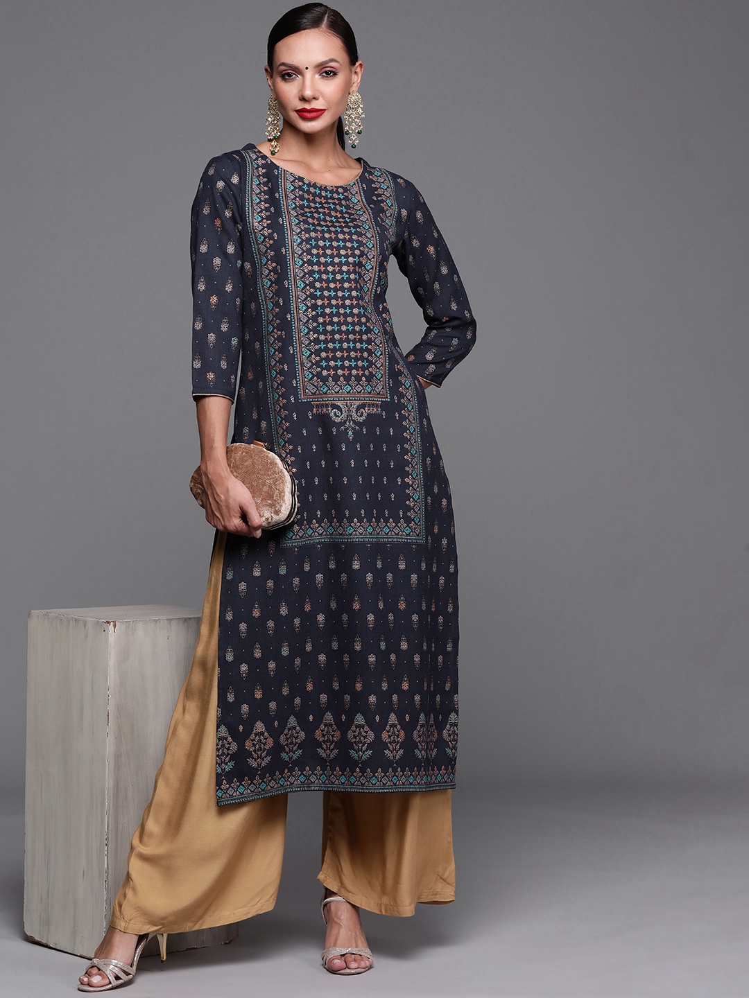 

Indo Era Women Navy Blue & Gold Ethnic Motifs Foil Print Straight Kurta
