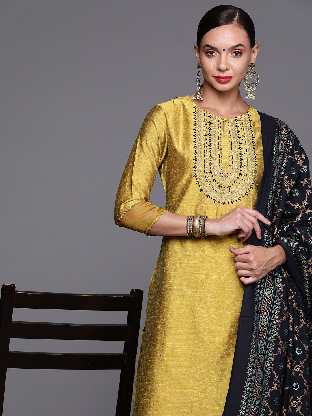 

Indo Era Women Mustard Yellow & Navy Blue Ethnic Motifs Kurta with Palazzos & Dupatta