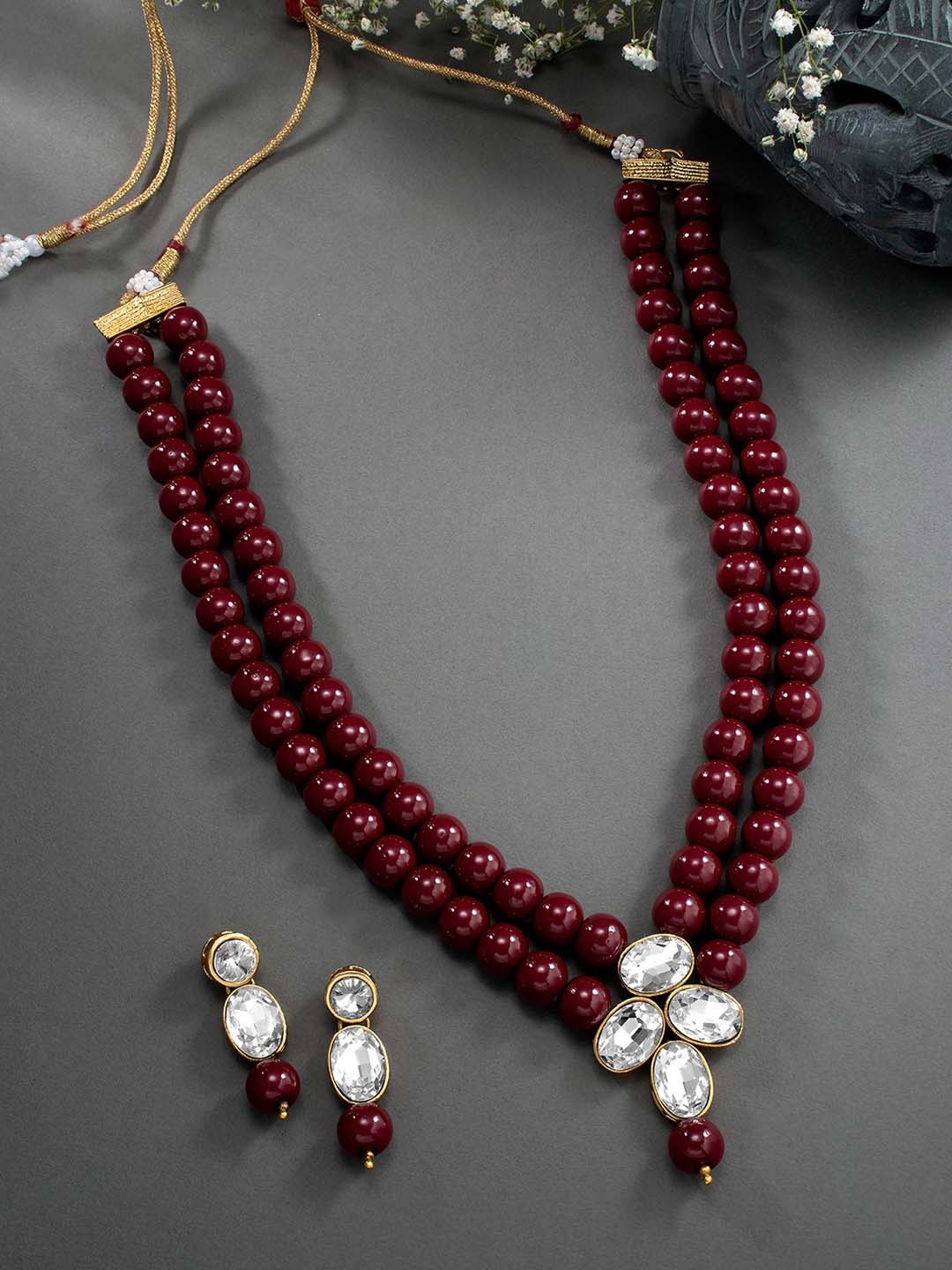 

Peora Women Maroon Gold-Plated Indian Traditional Jewellery Set