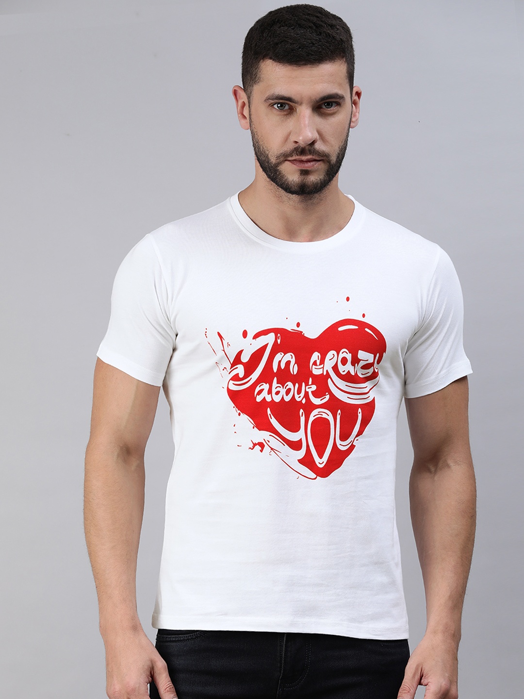 

BRATMA Men White & Red Typography Printed Pure Cotton T-shirt