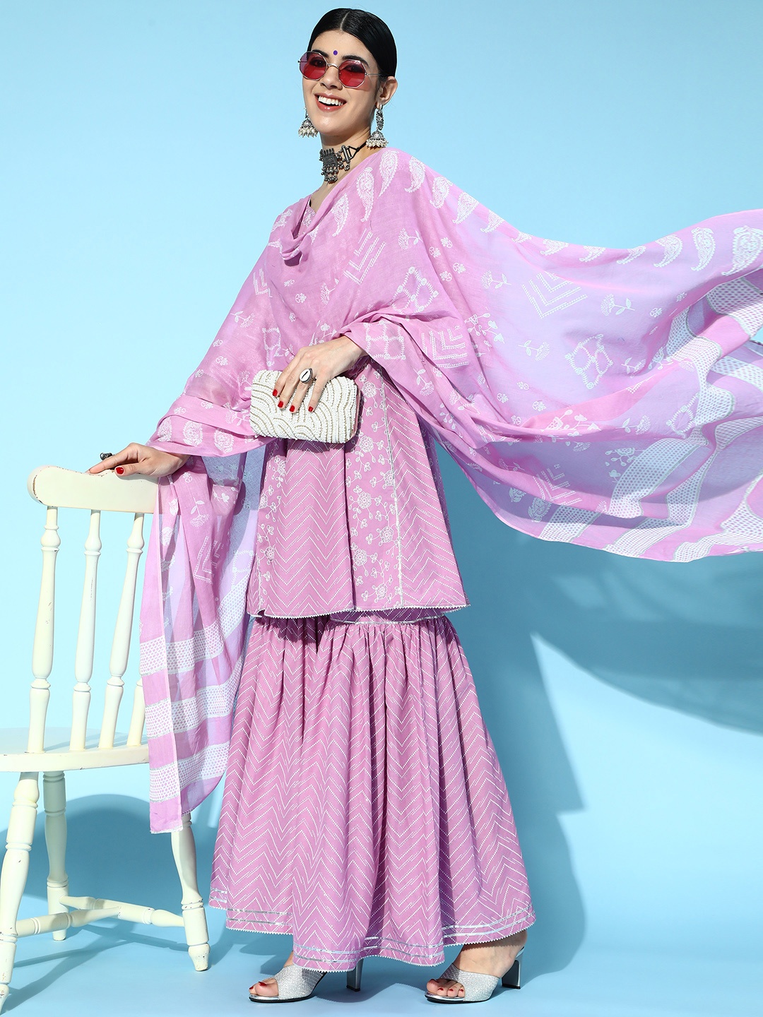 

Indo Era Floral Cotton Blend Print Parade Kurta Set, Pink