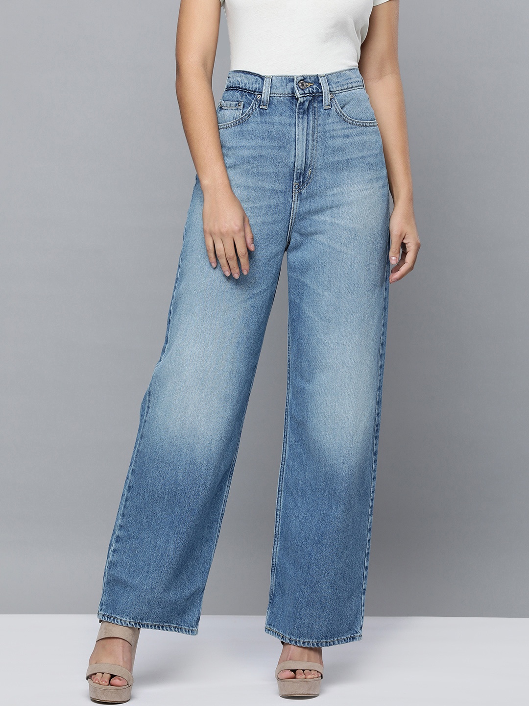 

Levis Women Blue High-Rise Loose Fit Light Fade Pure Cotton Jeans