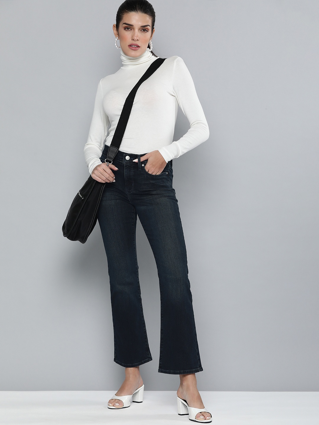

Levis Women Blue 315 Bootcut High-Rise Light Fade Stretchable Jeans