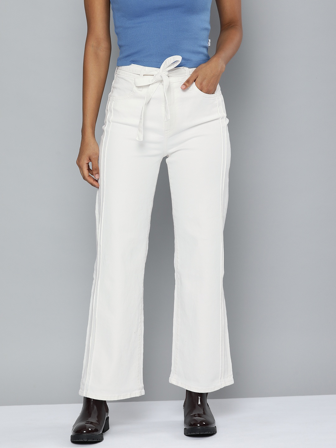 

Levis x Deepika Padukone Women White Super Wide Leg Jeans