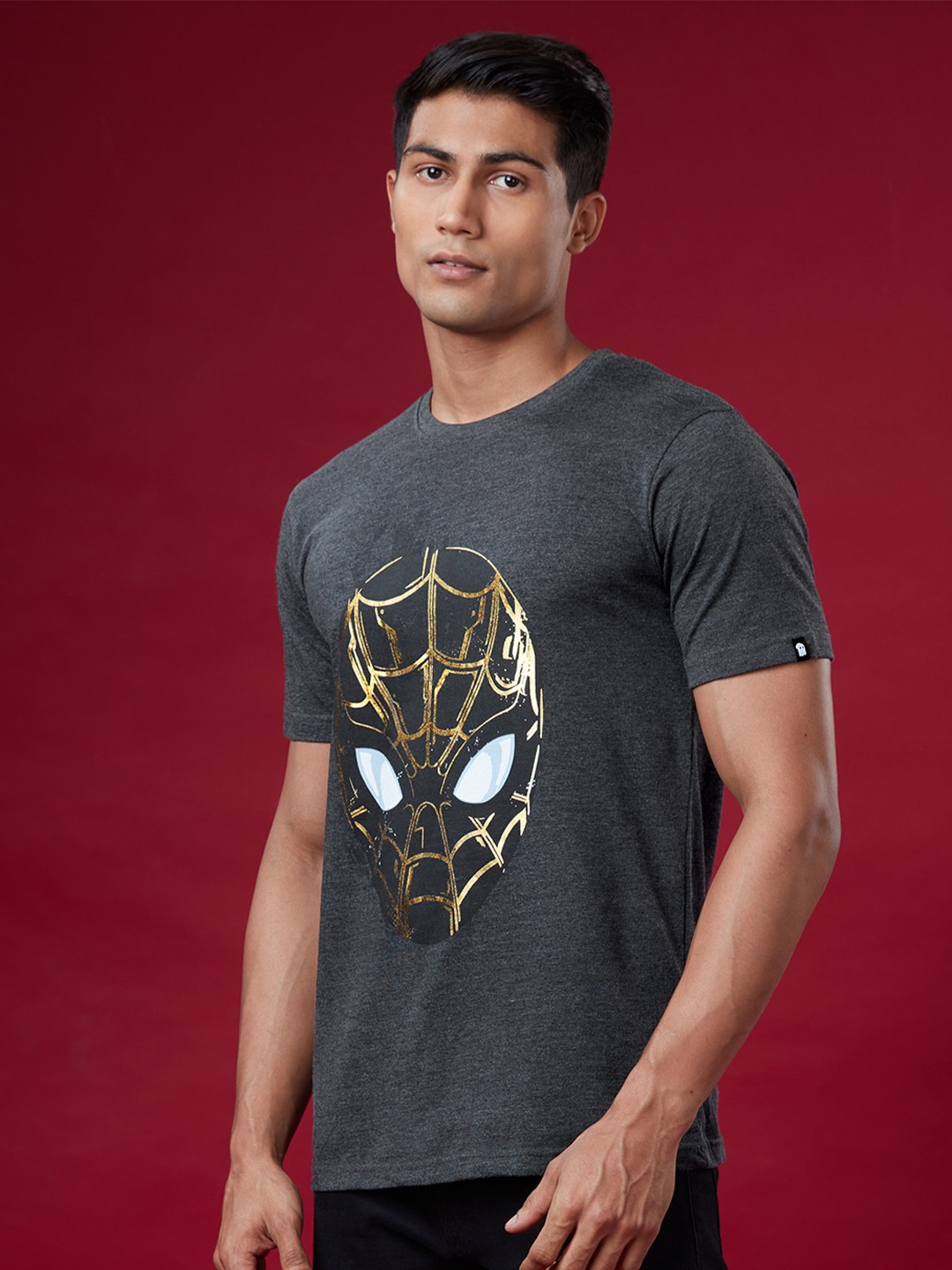 

The Souled Store Men Grey & Gold-Toned Spider-Man Foil Printed Cotton T-shirt